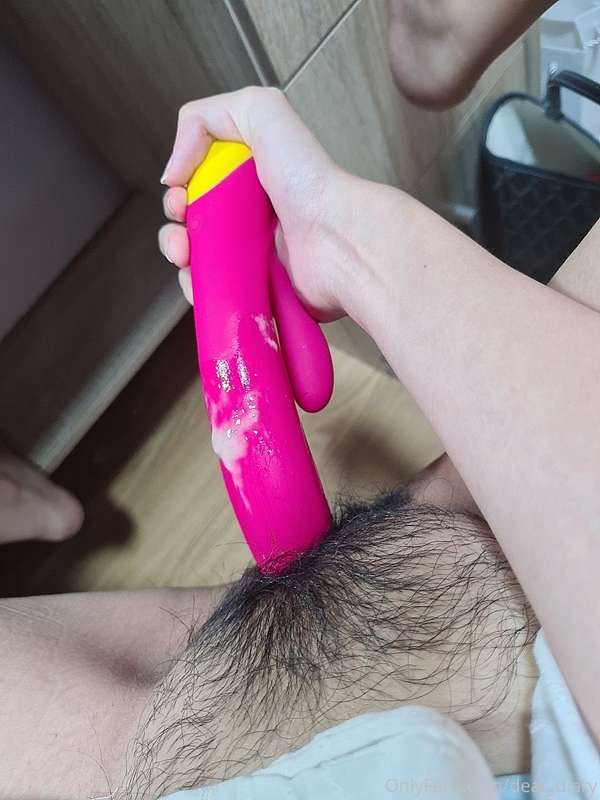 This creamy? Lalalala~ 3 photo and a 3 min video in your inb..