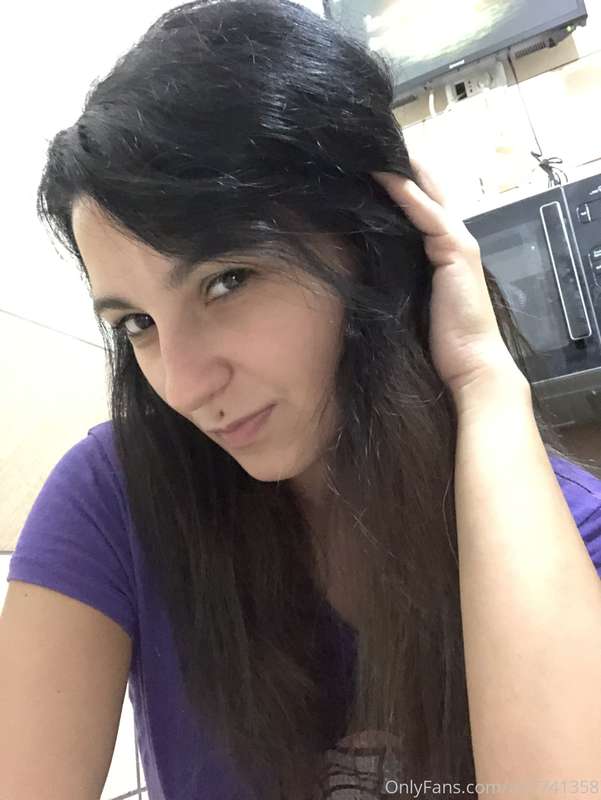 After dying my hair,natural fluffy hair and no makeup !All n.. 6
