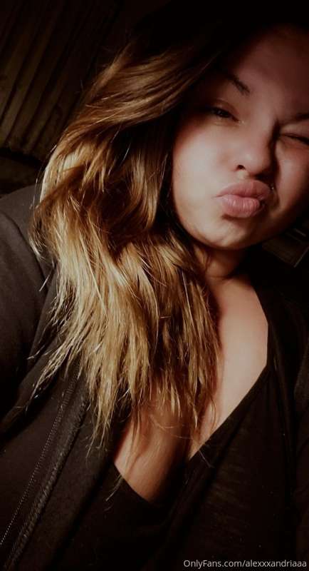 I promise, I'm not what you're used to! 😚