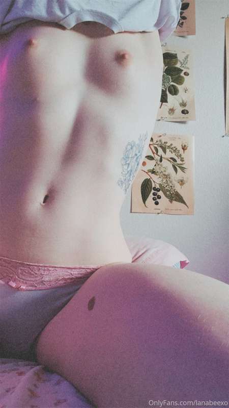 good morning 💕 it's so cold and stormy outside... are you go.. 1