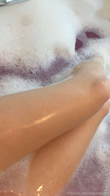 Legs legs legs 3