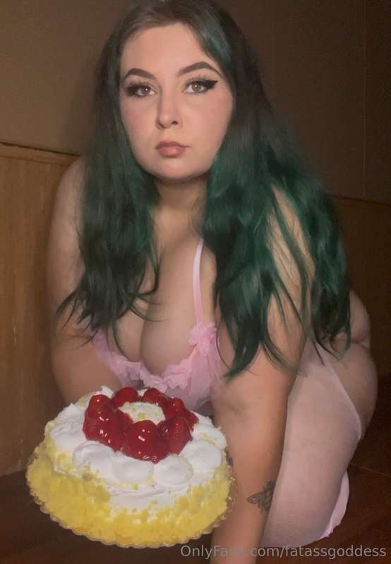 Eat my cake ? 
