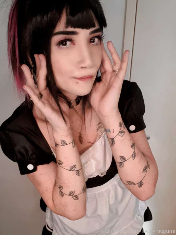 Part of my waifu Maid Set made TODAY ♡