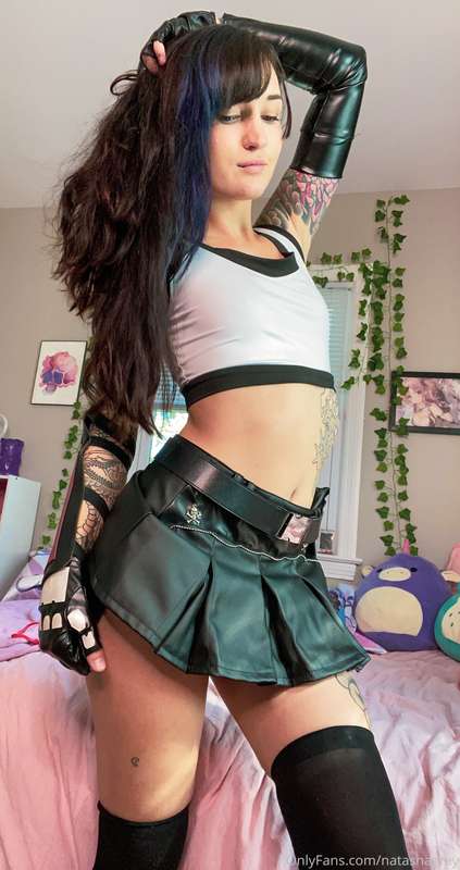 Who’s your favorite video game girl?! 😍💦💦💦 5