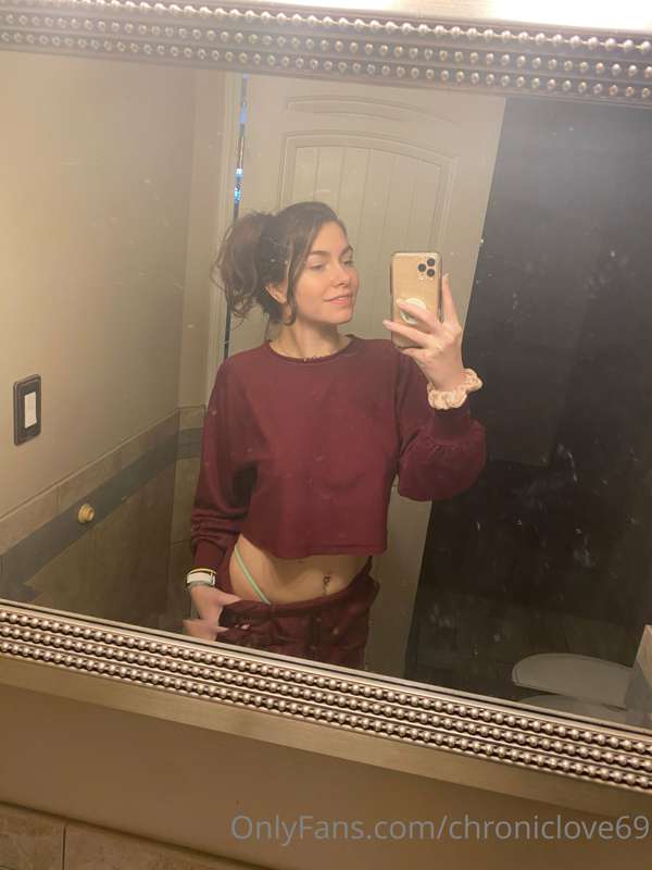 🎀 Dirty mirror 🪞 Dirty girl 🎀 4