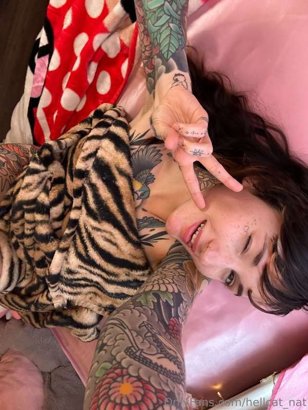 Good morning handsome 💕 I had a very unique photo request to.. 11