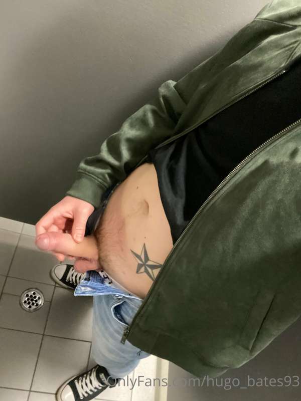 Hugo_Bates93 - Onlyfans - 29 Jun, 2022 2