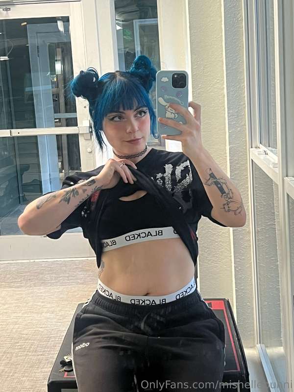 Gym n pool day ♠️😋 14