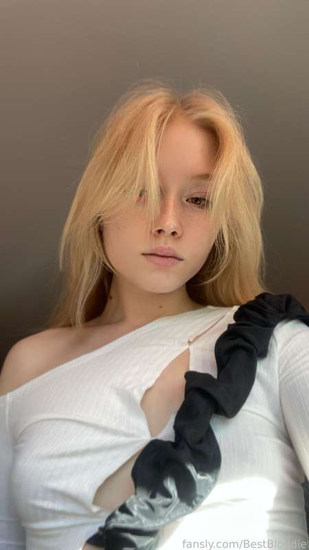 Bestblondie - Fansly - 07 Aug, 2022 1