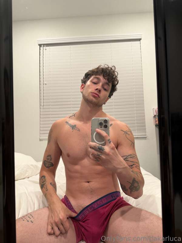 u like what u see? 😏
