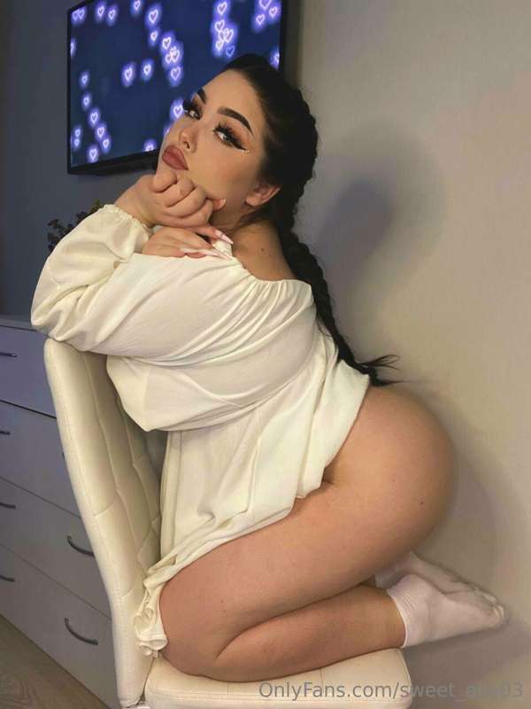 Do you like my dress?