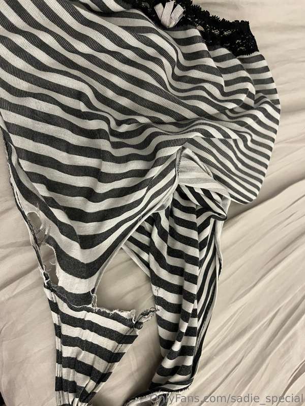 My panties couldn’t hold under the weight of my belly and fu..