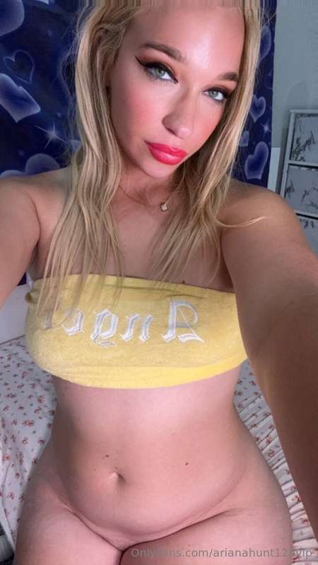 Wanna cum with me daddy I would love to make you explode 💋🤭