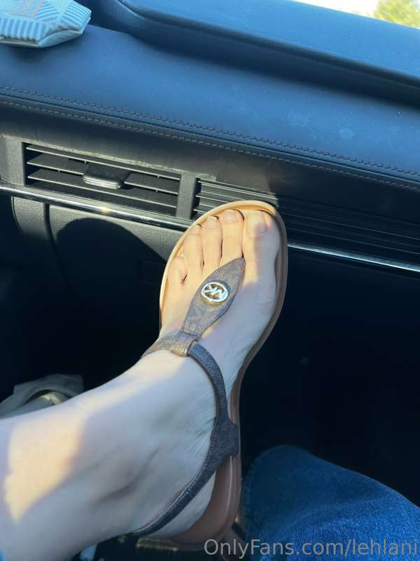 On the way to the salon 💅🏼😊💕 3