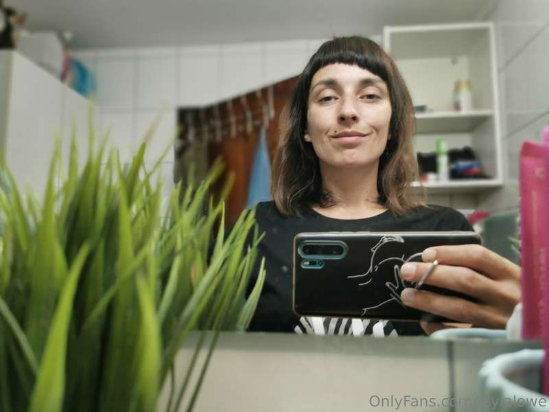 New haircut! I visited my friend, we had a heavy therapy ses..