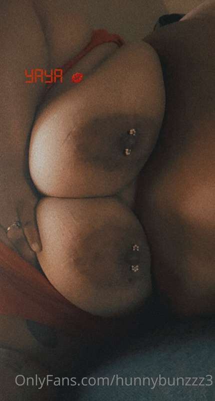 Hunnybunzzz3 - Onlyfans - 26 Apr, 2022 1
