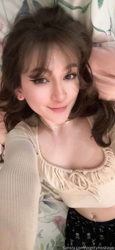 Prettyhostage - Fansly - 07 Apr, 2025 1