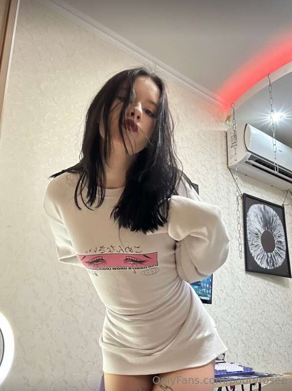 AMAZING LUSTFUL CUTIE 🤤 🔥 @sexiest_dragonPERVERTED FETISH, I..