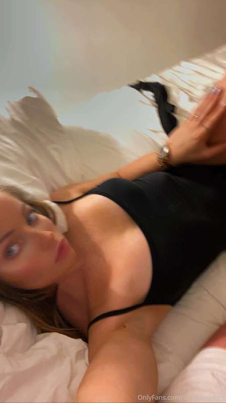 Soft legs soft lips