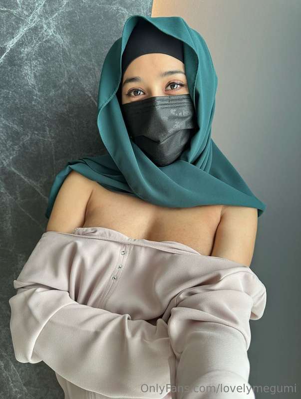 Secret sex enthusiast want to overcome her cravings🤤https://..