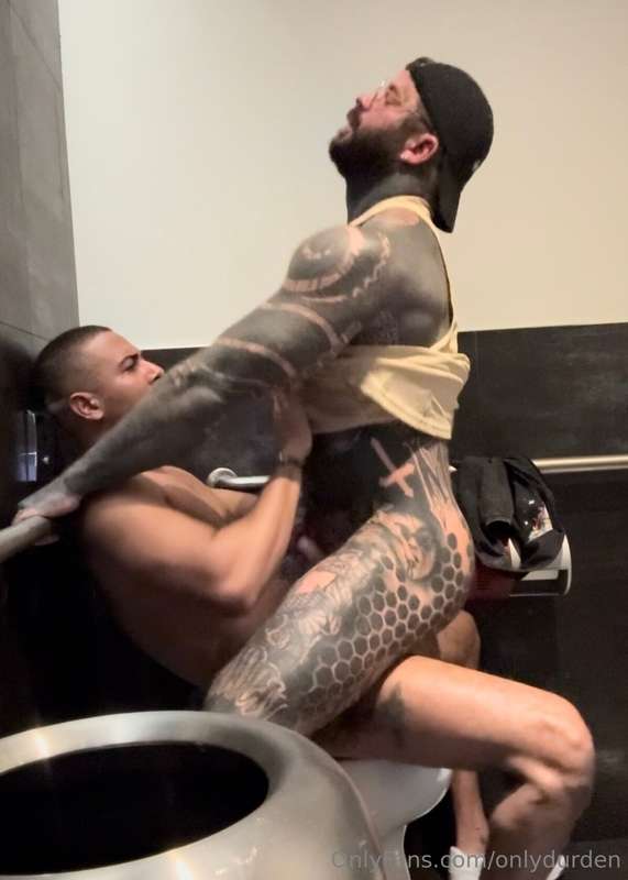 This full vid drops March 26hTIP TO SEE ITNOW@kingcubaxl  2