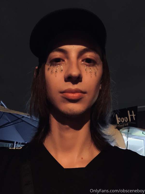 Pics from the last private techno party 🕺🏻💃🏻 1