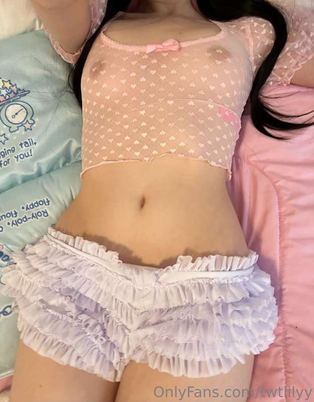 Twtlilyy - Onlyfans - 01 Apr, 2023