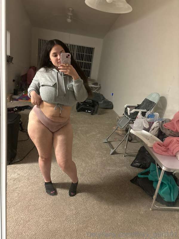 Thick_Gurl101 - Onlyfans - 03 Jan, 2024