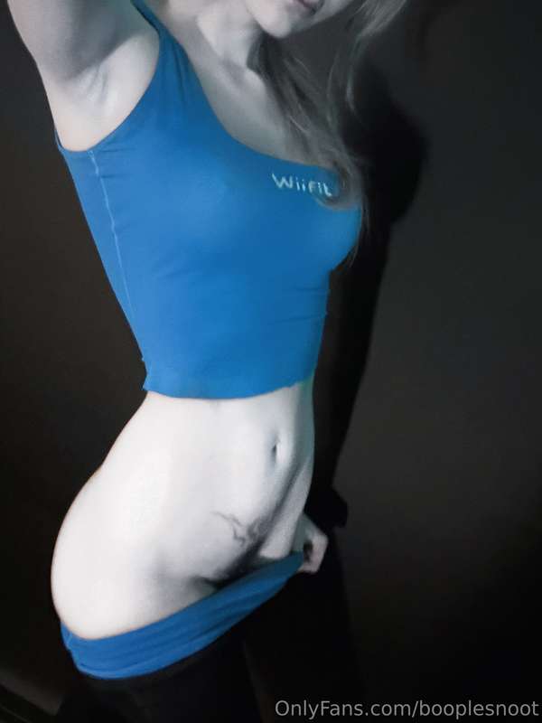 let’s burn some calories today ! 💙 3