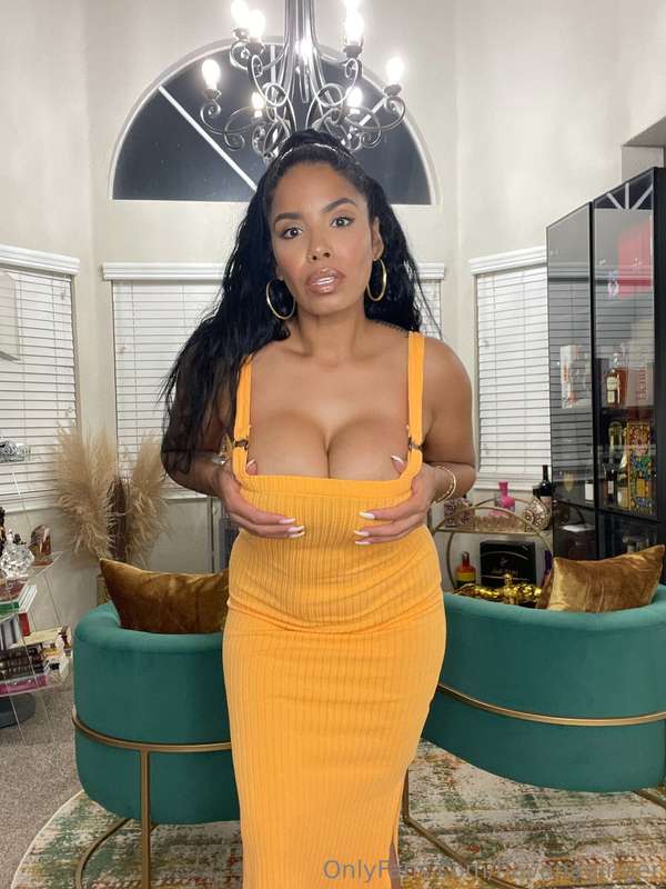 Orange you glad to see me 😘