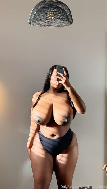 Effyflamelondon - Onlyfans - 16 Nov, 2020