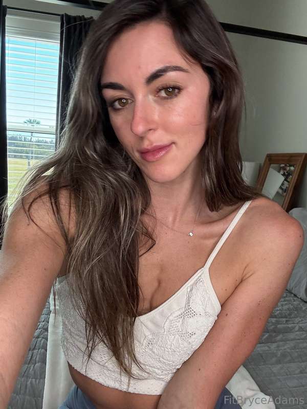 Guess who's about to have some fun today? 🙈 I deserve to cum..