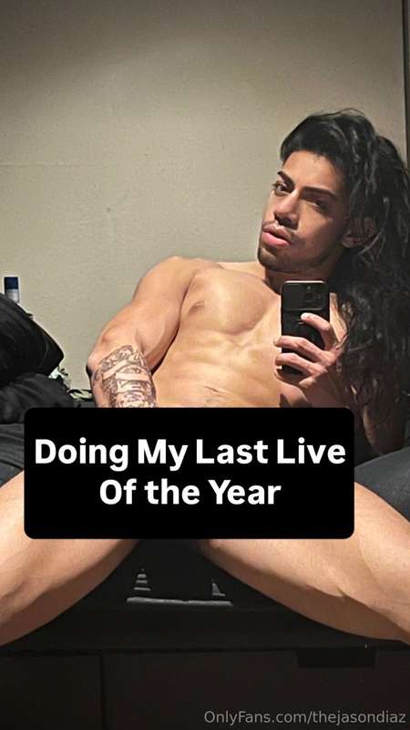 Come get off with me💦 Gonna do a New Years Live to close out..