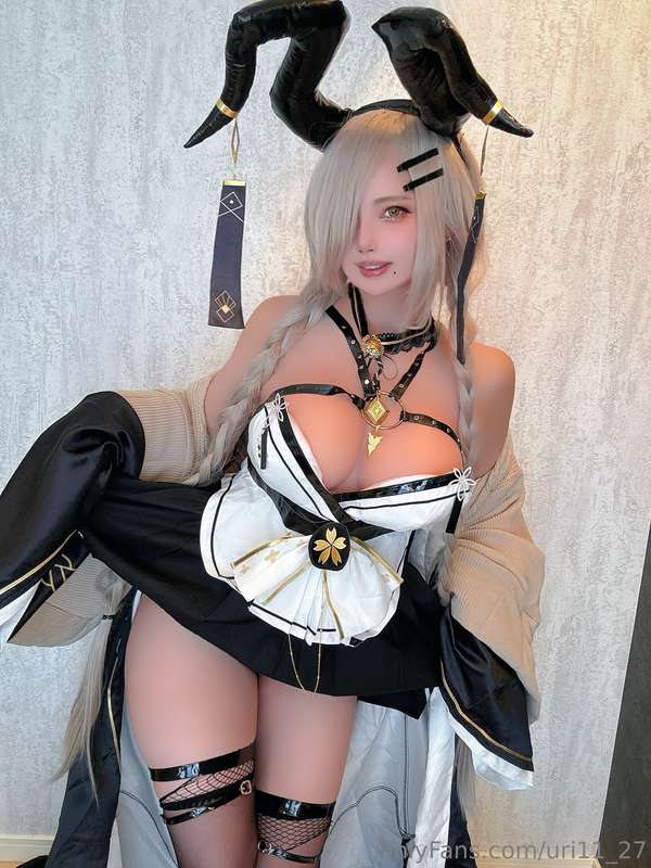 Get "owari" bonus content by supporting us with your command..