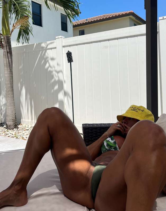 Do you think my neiyis enjoying the view..?🥵