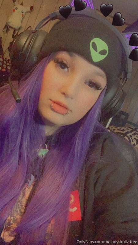 Hey loves! There seems to be some confusion on my promos! I ..