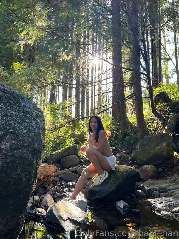 topless at the waterfall 🧚🏼‍♀️