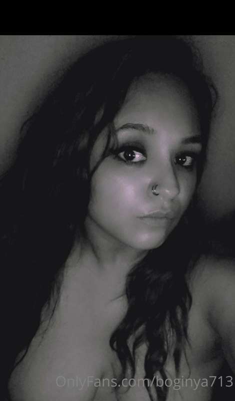 One of my favorite pics. Would you like to see the full phot..