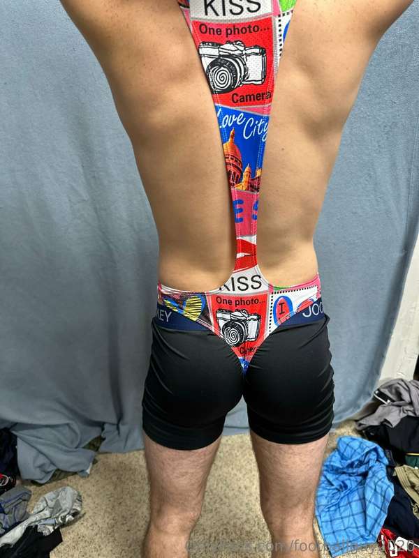 Not sure what this is the private is wearing! 21