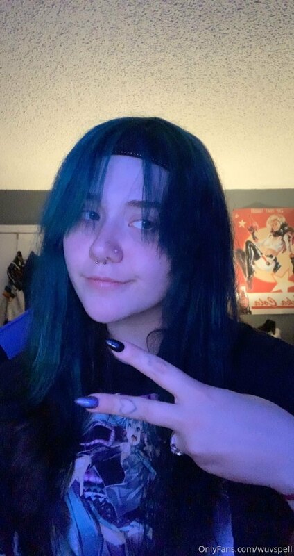oh and i dyed my hair !!! hope u guys like it