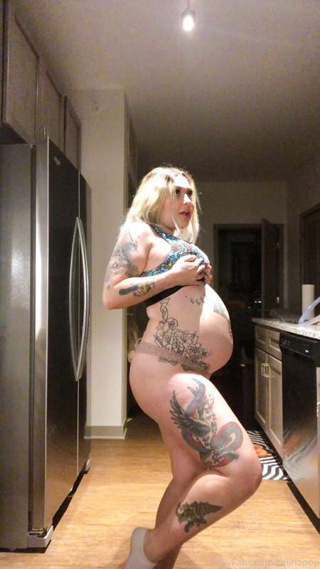 Maybe my biggest belly ever!! chugged white claws, had 2 don.. 3