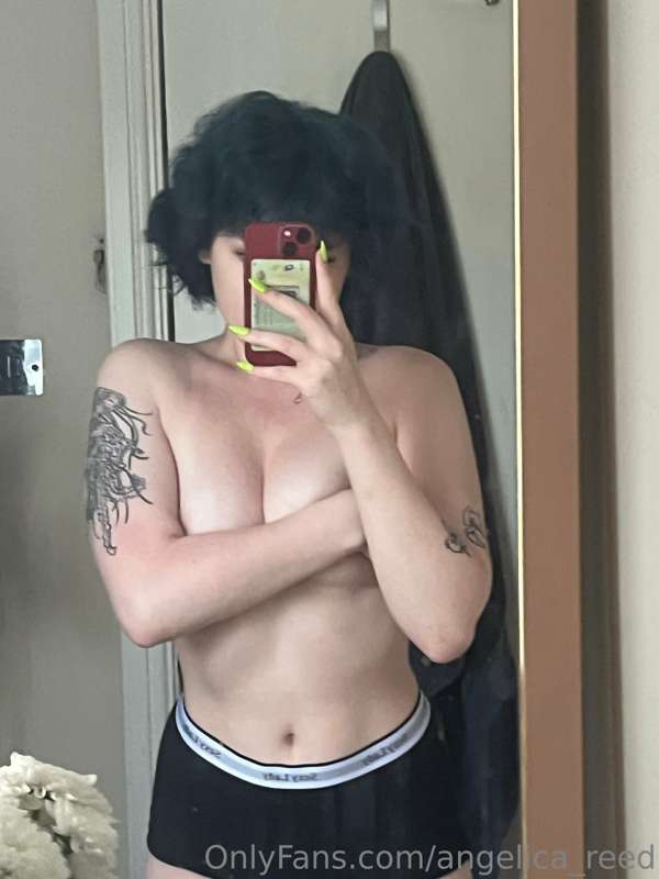 do you like my small boobs?😳