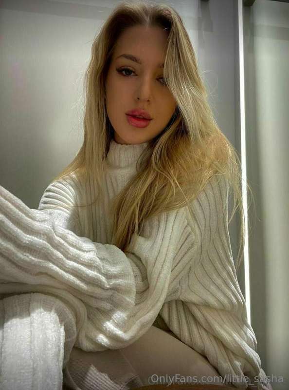 # FREE ONLY NOW Hottest girl you ever met in your life🔥🔥😍 Se..