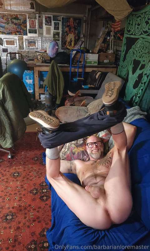 Want to cum and warm me up?  1