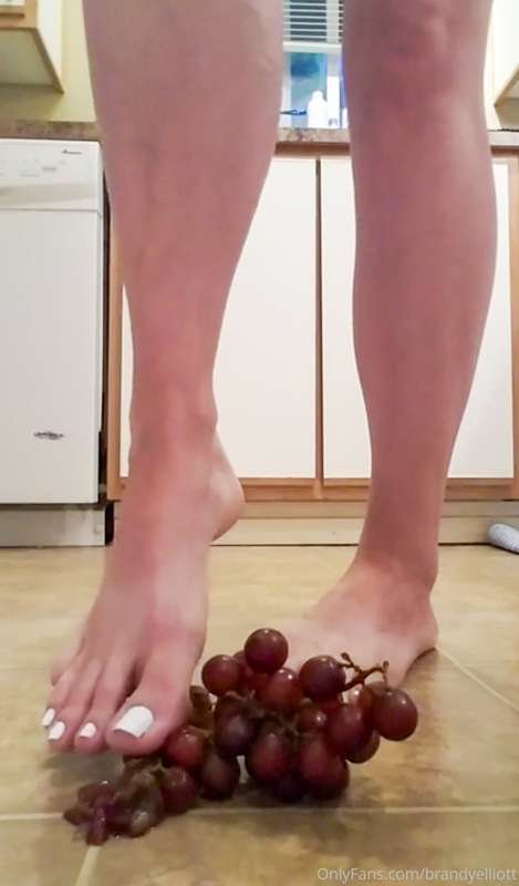 Pic for the Grape Smashing video I just posted 🍇