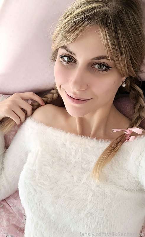 Alixsacharova - Fansly - 09 Oct, 2022 8