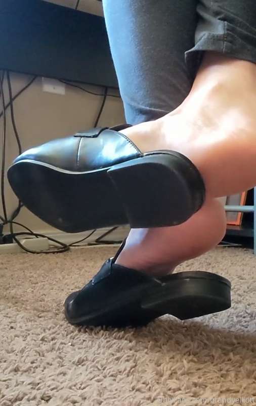 Pic for the Black Mules Shoe Play I just posted 💋