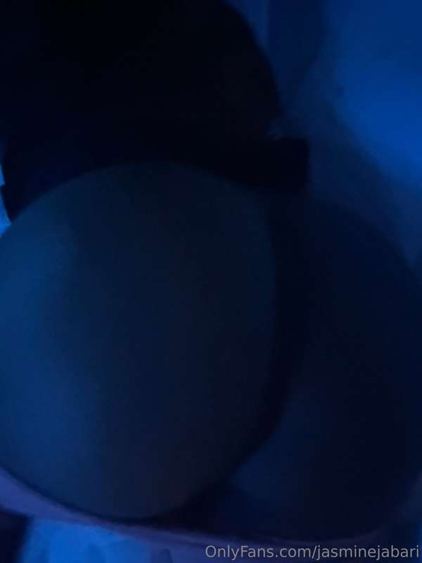 Blue room 13