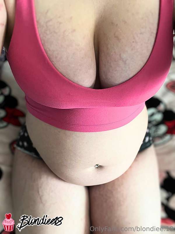 Posted a few of these on Curvage thought I would give you gu.. 2