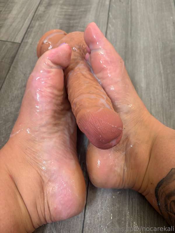 Got a pedicure for my birthday 💜 12